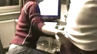 ગર્લ સેક્સ વીડીયો બીપી પીણાં કમ.